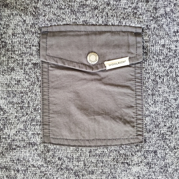 Awesome Woolrich, Men's XL Pull Over Shirt, Gray, Polyester - Picture 6 of 7